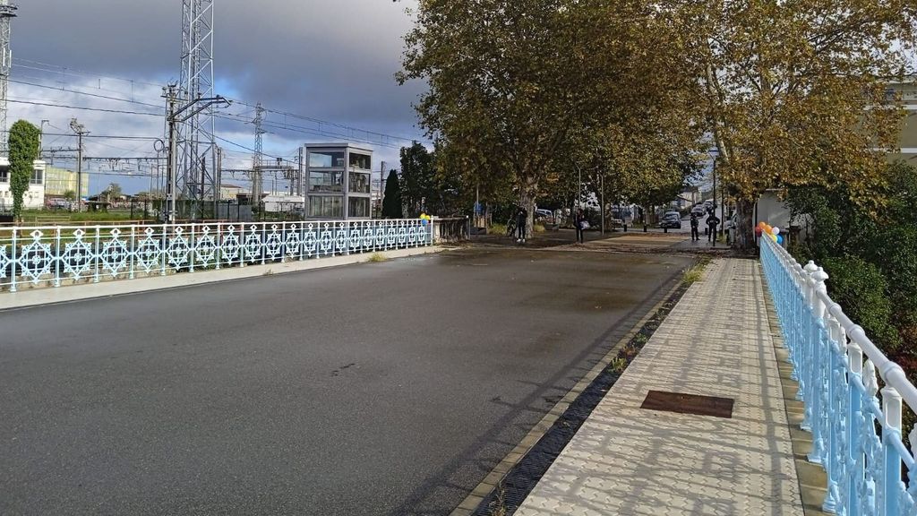 El puente Avenida sobre el río Bidasoa, esta misma mañana