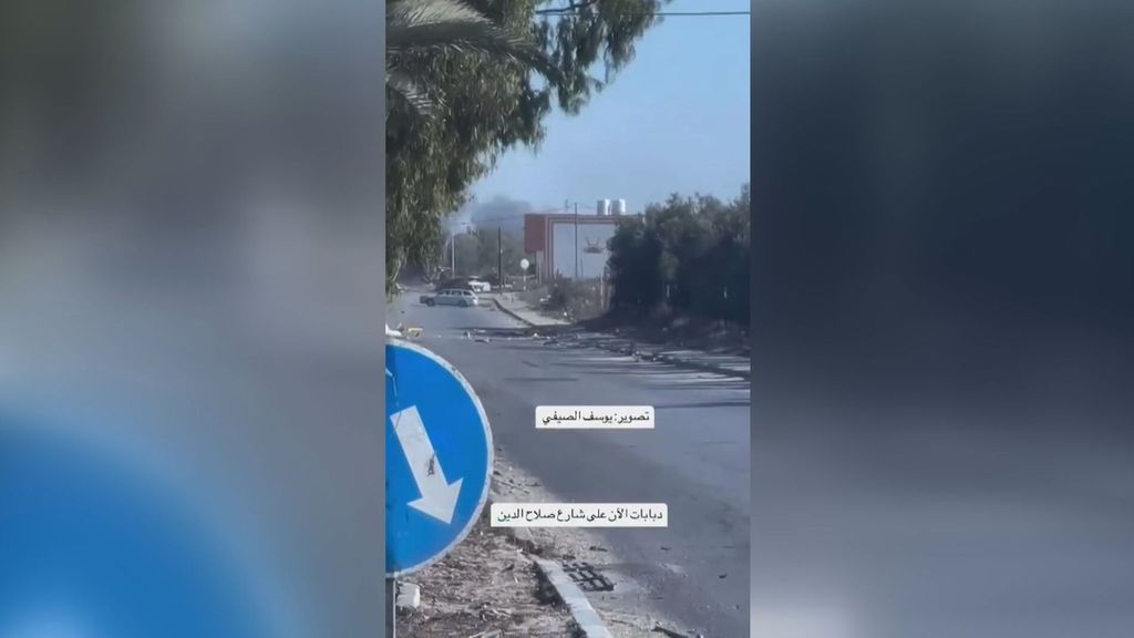 Un carro de combate israelí mata a un hombre al disparar contra su vehículo en el que viajaba con sus hijos