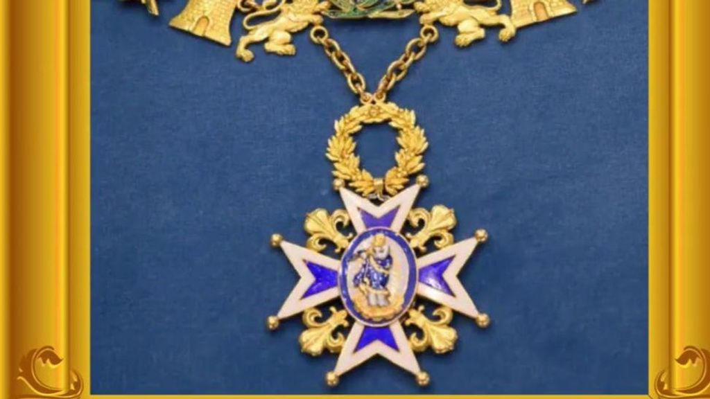 El collar de la Orden de Carlos III