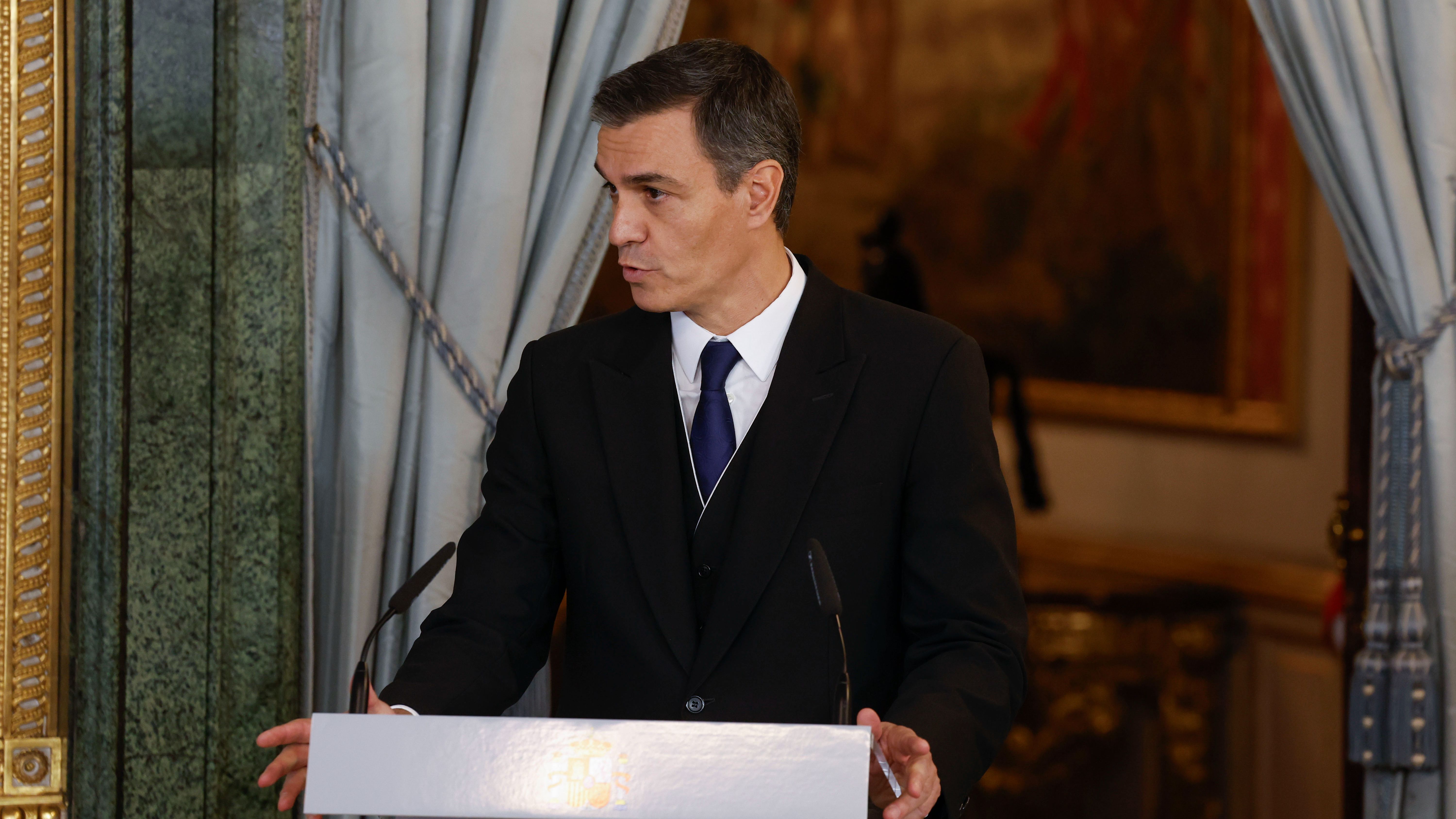 El presidente del Gobierno en funciones, Pedro Sánchez, pronuncia un discurso previo a la imposición del Collar de la Orden de Carlos III a la princesa Leonor