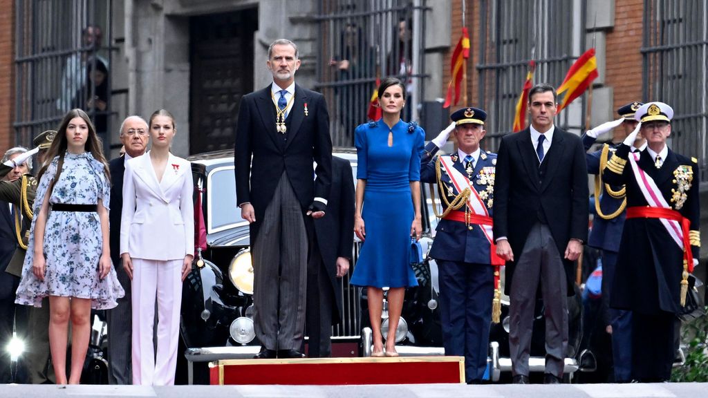 La Familia Real llega al Congreso de los Diputados