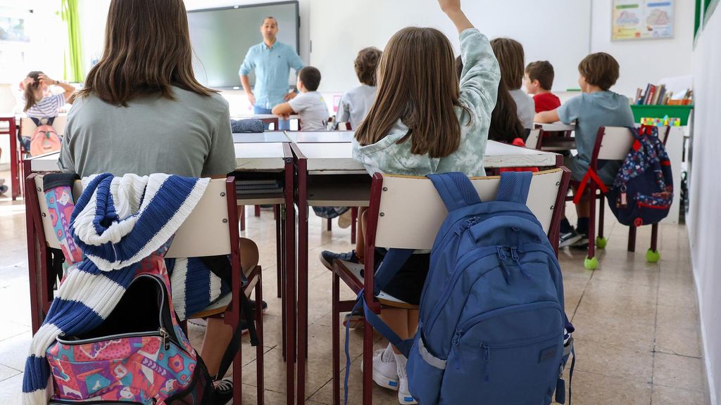 La dirección de un colegio en Sabadell, de baja tras las quejas de los padres por el bajo nivel educativo