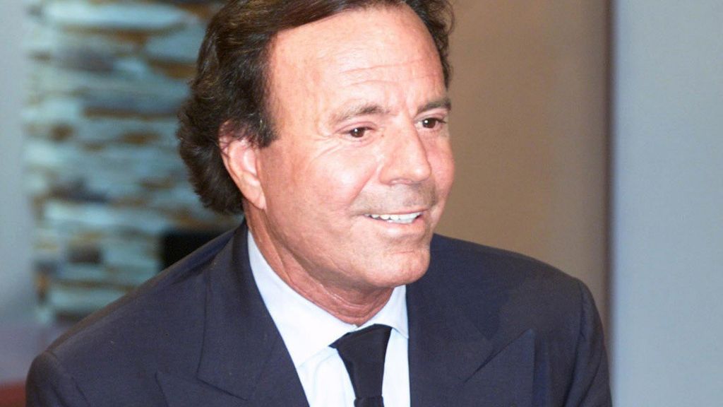 Julio Iglesias
