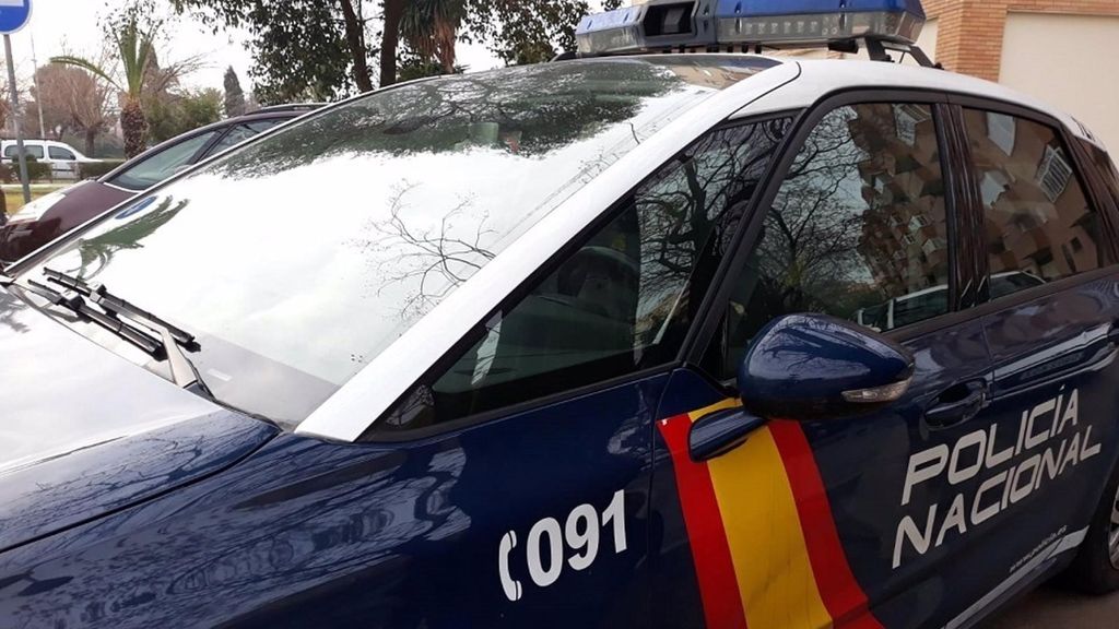 Archivo - Imagen de recurso de un coche patrulla de la Policía.