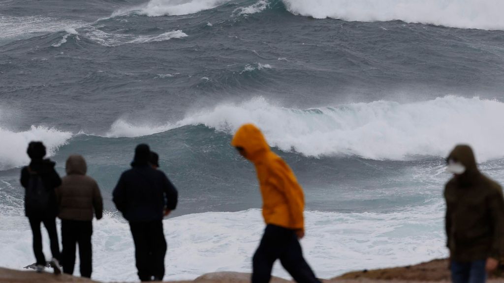 El impacto de la borrasca Ciarán en Galicia: fuertes vientos, cortes de luz y pequeñas inundaciones