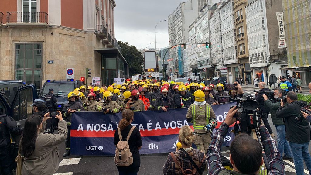 Los bomberos comarcales se movilizan para que las administraciones los escuchen y se sienten a negociar