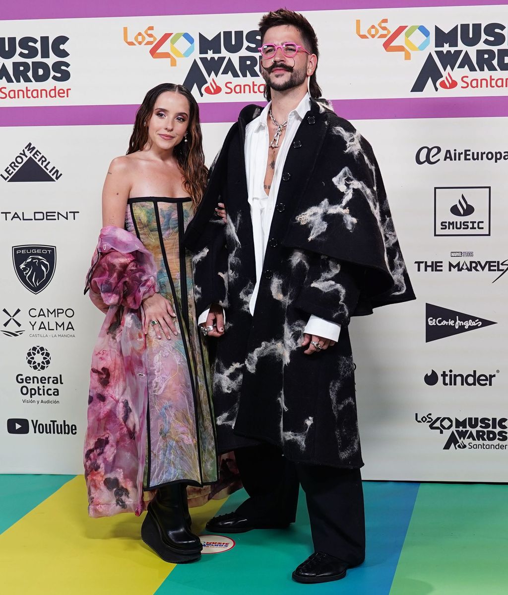 Camilo y Evaluna, en Los40 Music Awards Santander 2023