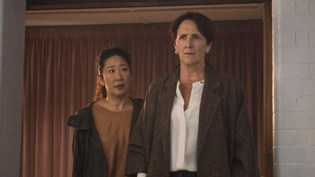 Fiona Shaw es Carolyn en 'Killing Eve'