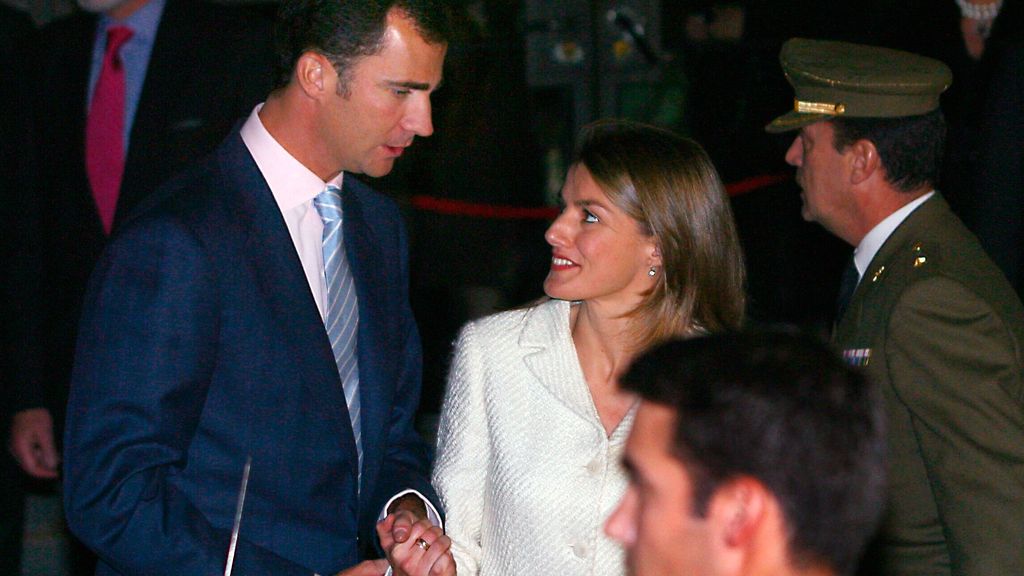 La primera aparición pública de Letizia Ortiz fue en el cumpleaños de la reina Sofía