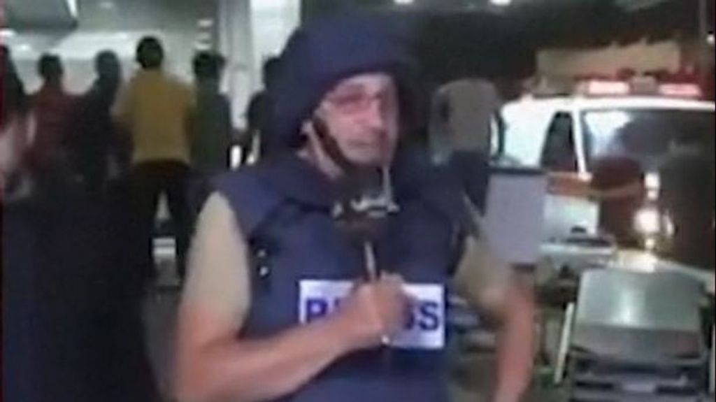 Un reportero de la televisión palestina se rompe en directo: "Es cuestión de tiempo que nos maten a todos"