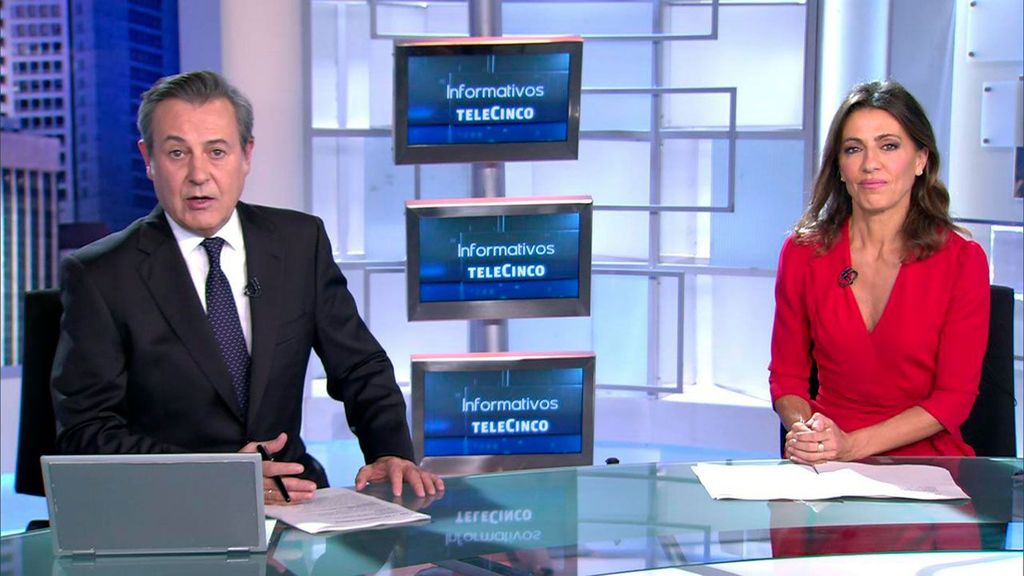 Con José Ribagorda y Ángeles Blanco Informativos Telecinco 2023 Noche 05/11/2023