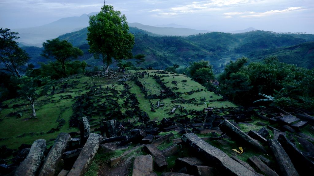 Gunung Padang