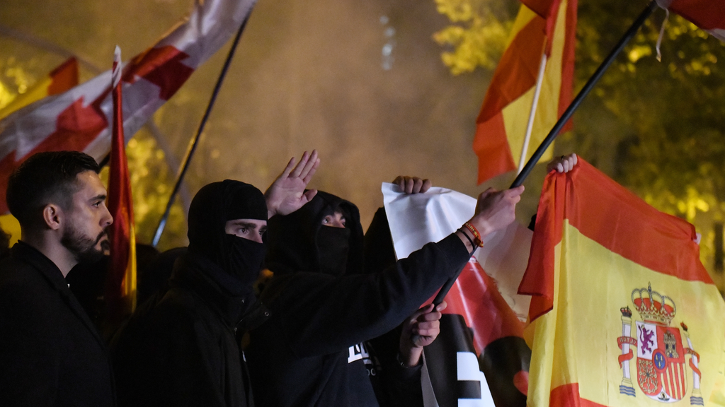 Manifestación en la calle Ferraz