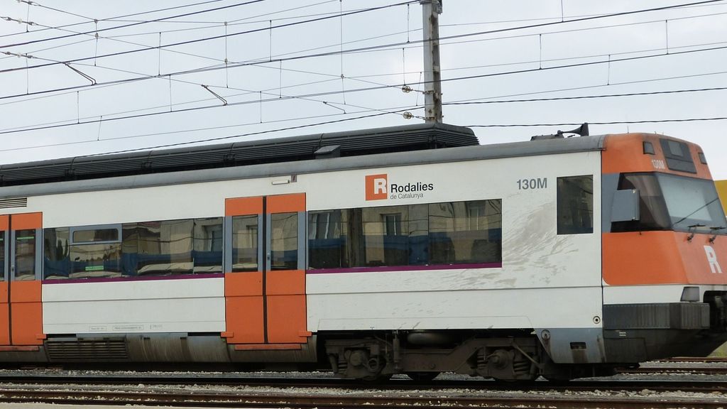 Renfe aparta a un vigilante de seguridad ante la denuncia de acoso de una usuaria de Rodalies