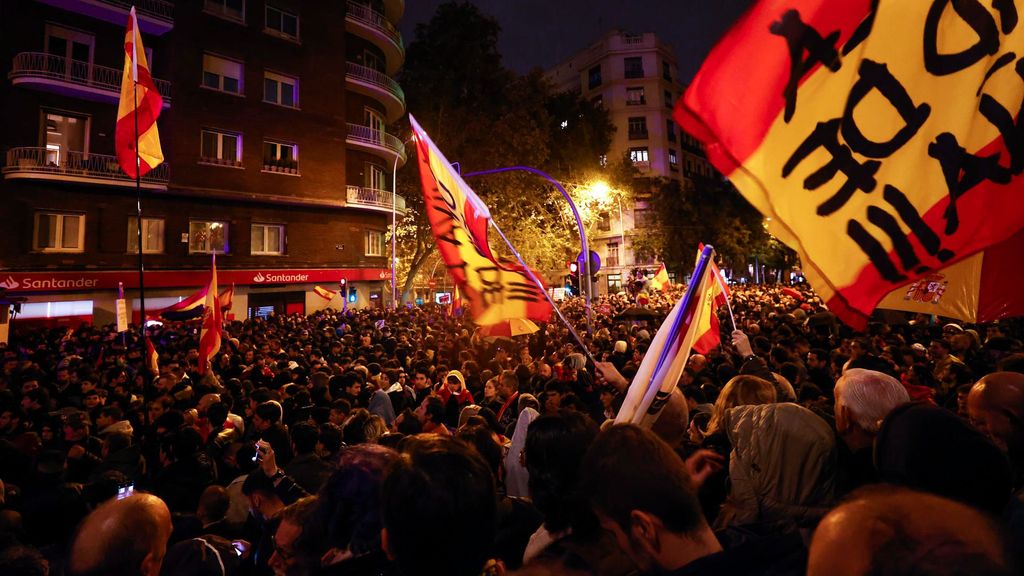 Octava jornada de protestas en Ferraz