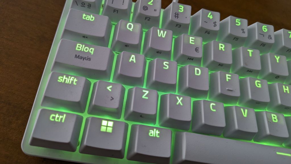 Análisis Razer Huntsman Mini, teclado óptico compacto 60% para