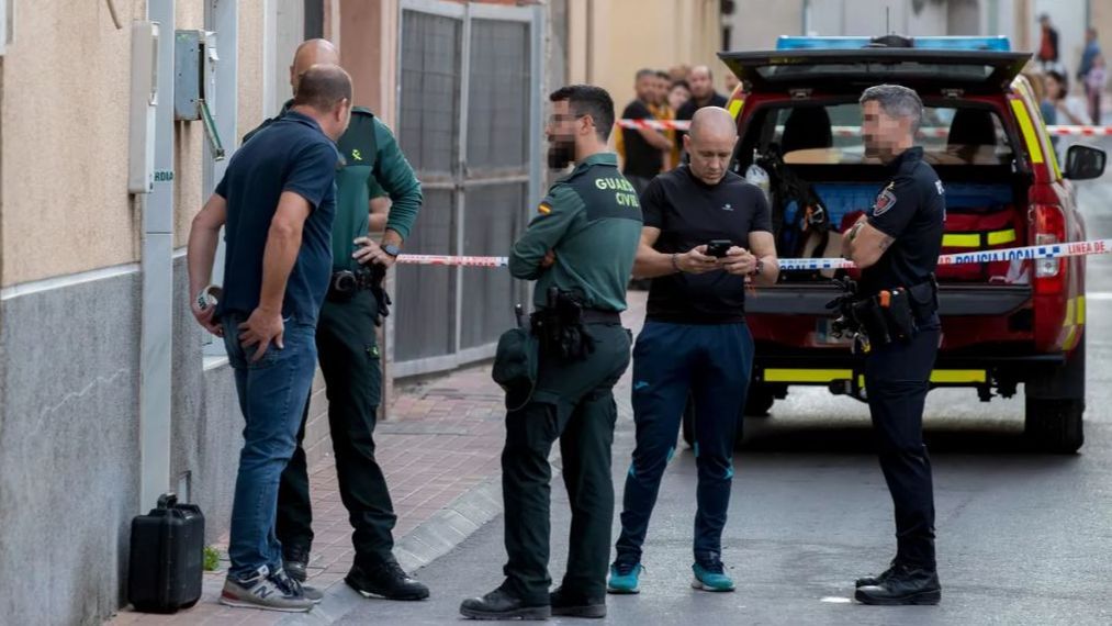 El incendio de Ceutí en el que han muerto un niño y sus padres se pudo originar el viernes