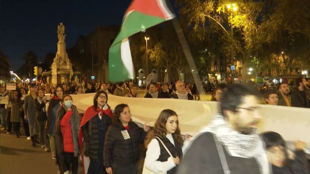 Miles de personas en España muestran su apoyo a Palestina: piden un alto el fuego