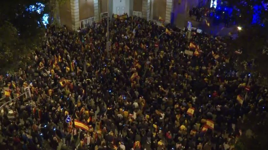 Novena jornada de protestas en la calle Ferraz, en Madrid