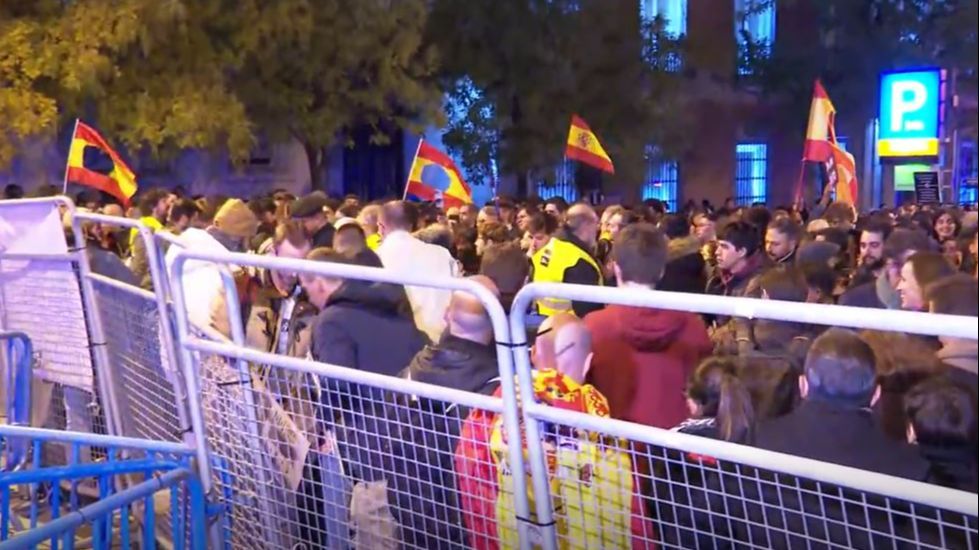 Piden acampar ante el Congreso en una protesta contra la amnistía y "la herencia política del 78" en Madrid