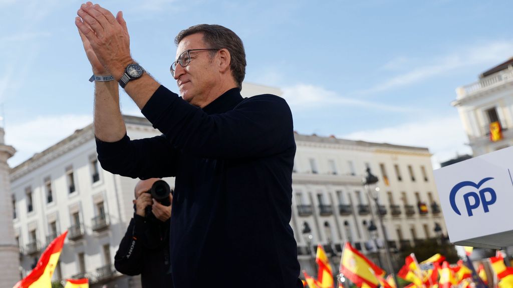 Alberto Núñez Feijóo: "España va a tener a un presidente que ha comprado su investidura"