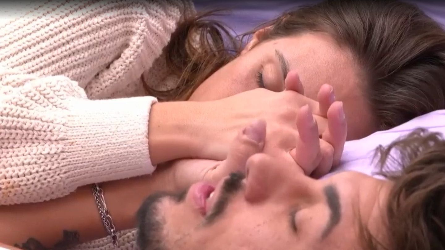 Jessi y Luitingo se dan la mano