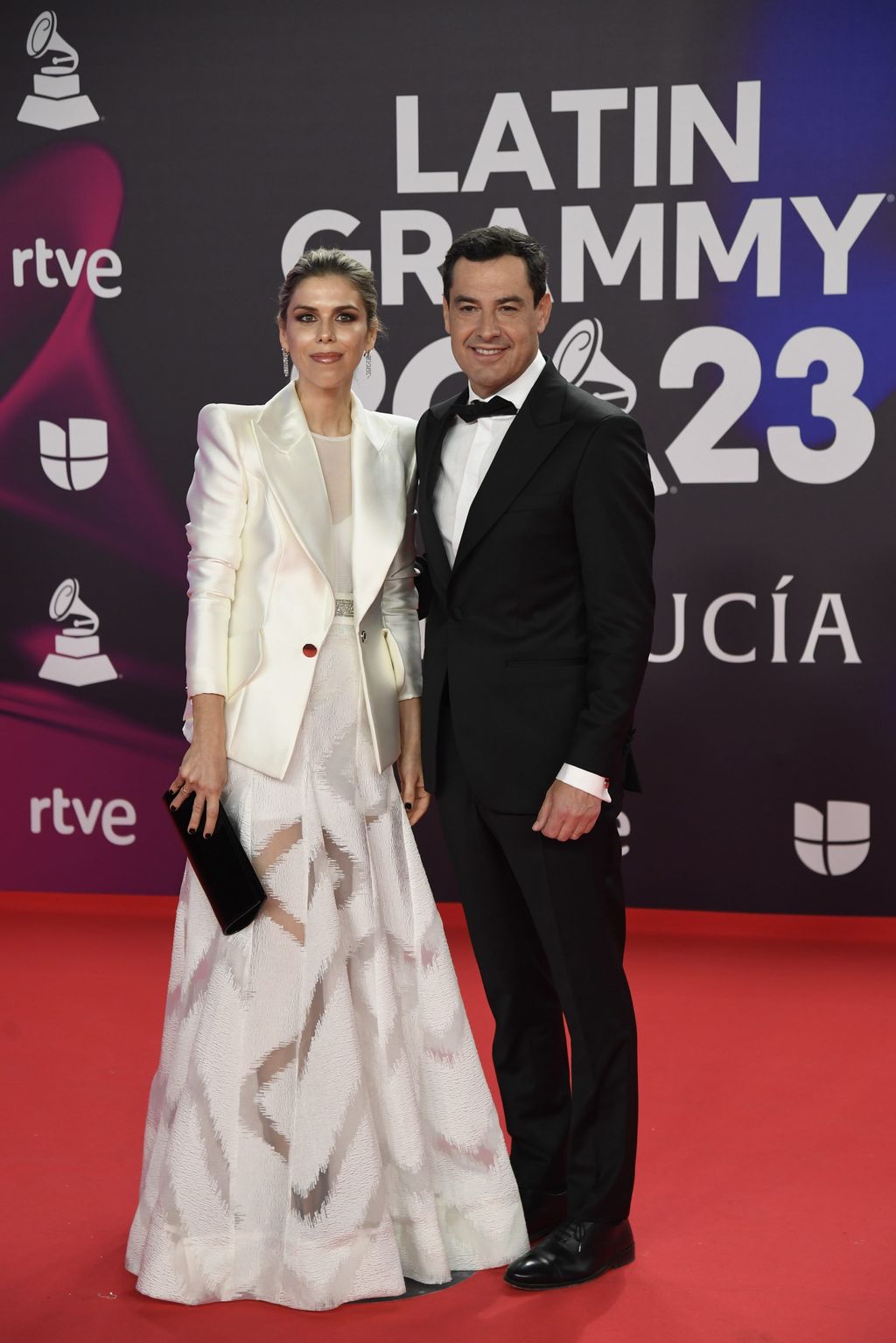 Juanma Moreno y su mujer, Manuela Villena