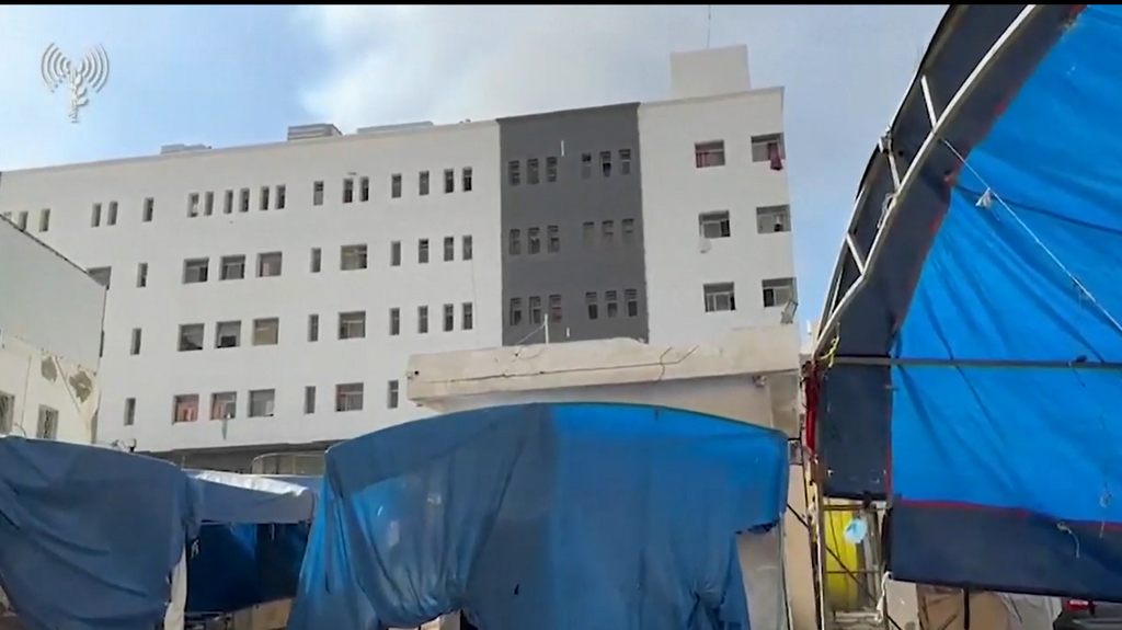 Confusión en Gaza: evacúan el hospital de Al Shifa ante una supuesta orden de evacuación forzada de Israel