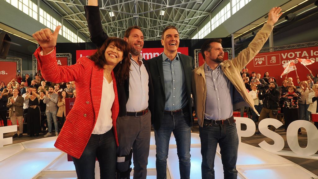 Ana Redondo y otros miembros del PSOE