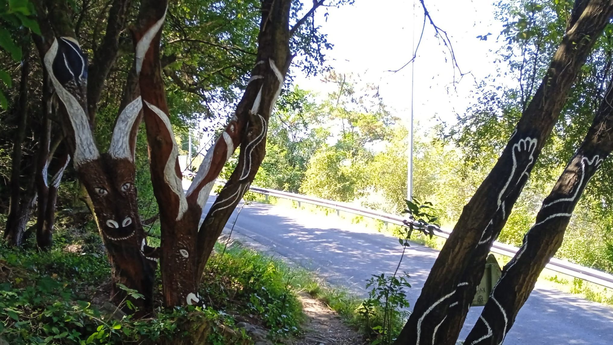 Parte de las creaciones de este jubilado bilbaíno