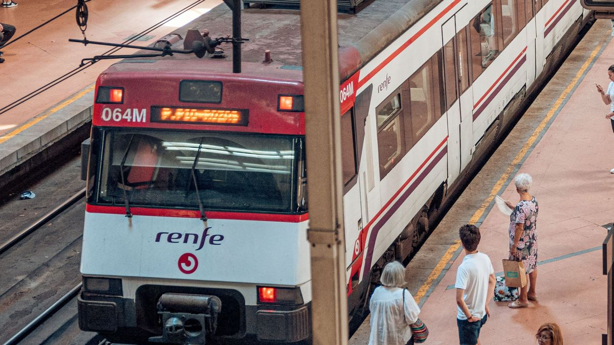 Huelga de Renfe y Adif en toda España: fechas, trenes afectados y servicios mínimos