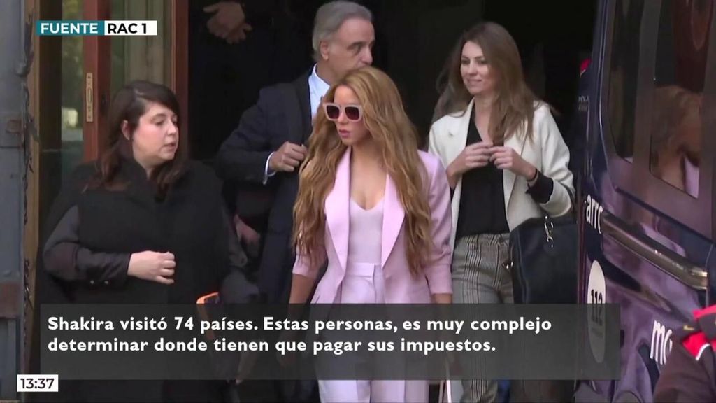 El abogado de Shakira, sobre el juicio: "Su razón principal fue el bienestar de sus hijos" - Vamos a ver Vamos a ver 2023 Top Vídeos 154