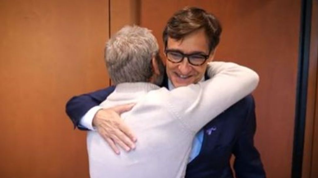 Salvador Illa y Fernando Simón se reencuentran en Barcelona: "Muchas gracias por tu visita, amigo"