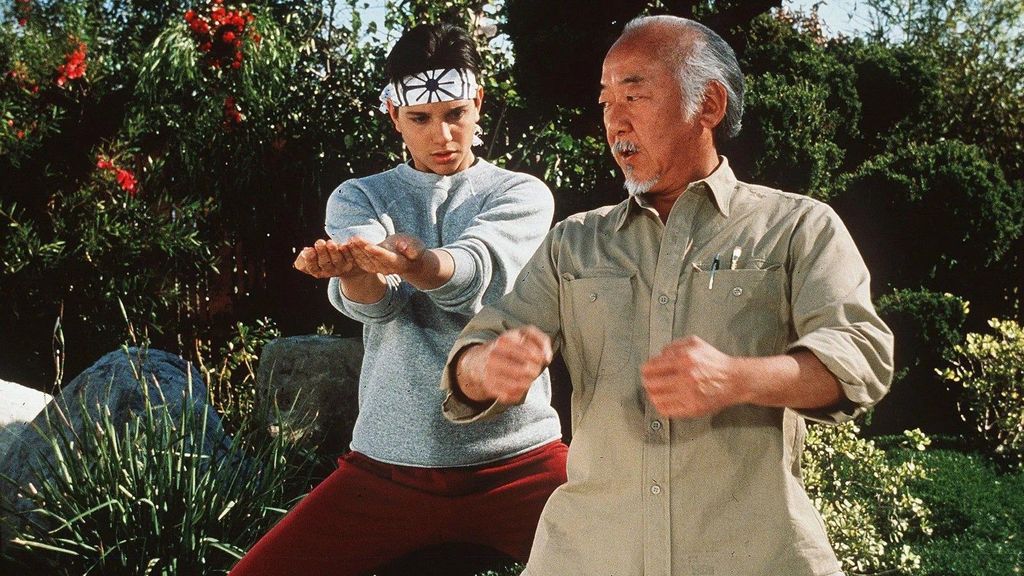 Ralph Macchio y Noriyuki 'Pat' Morita, bajo el sol de California, en 1984.