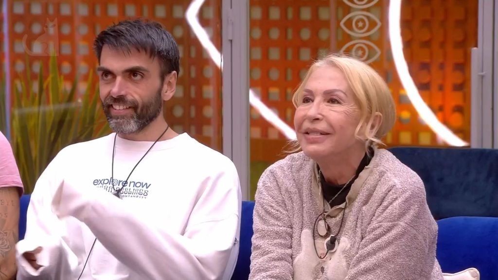 Zeus Montiel y Laura Bozzo anoche en directo