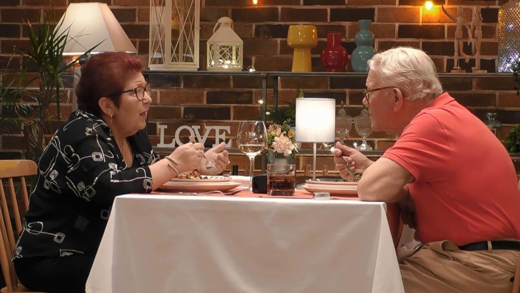 Emilia, la soltera de las 74 citas, siente un flechazo en ‘First Dates’: “Cupido ha hecho su trabajo, ahora vamos a hacer nosotros el nuestro”