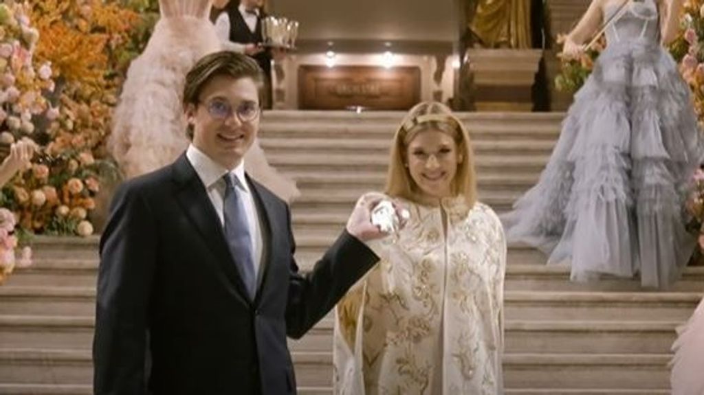 La boda viral de una rica heredera en el Palacio de Versalles de París que incluyó concierto de Maroon 5