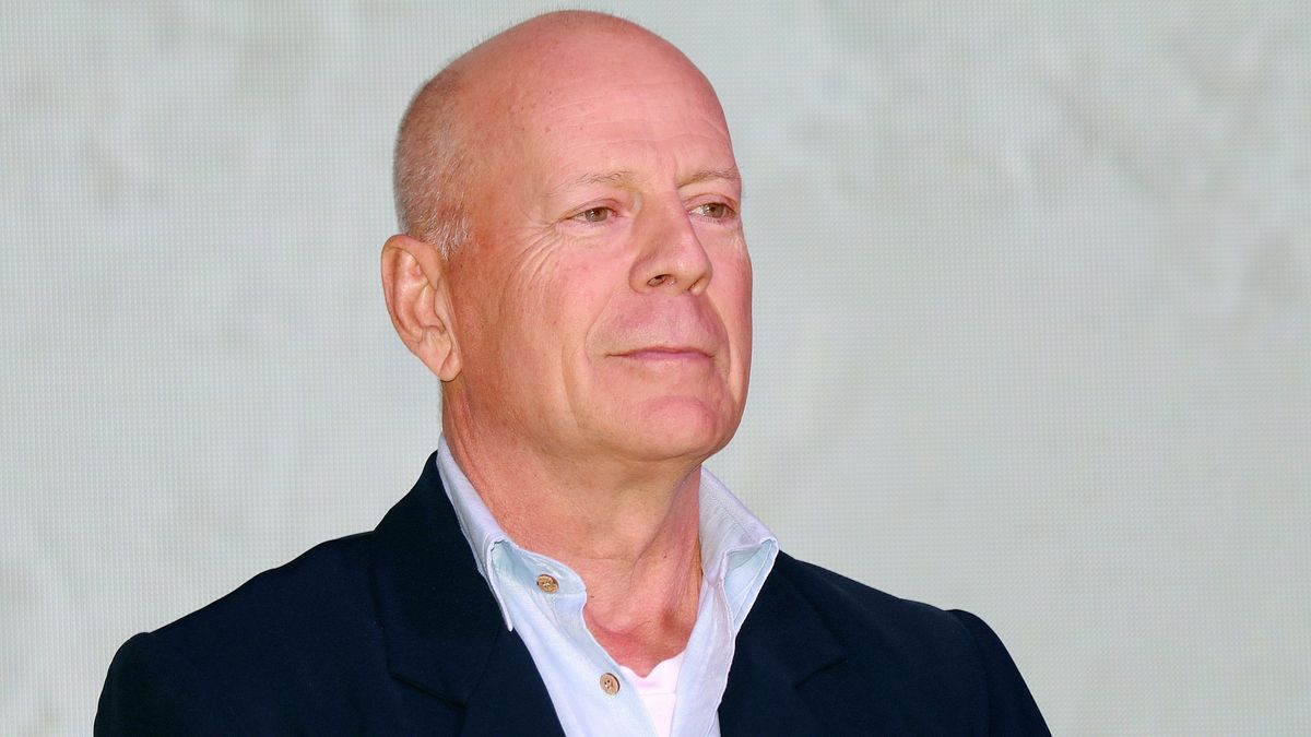 Los emotivos gestos de cariño entre Bruce Willis y su hija Scout enamoran a la Red