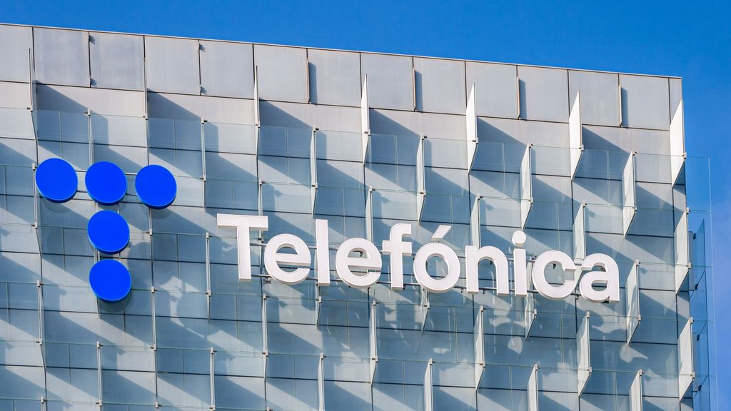 Telefónica plantea un ERE para miles de empleados en España, el primero en una década