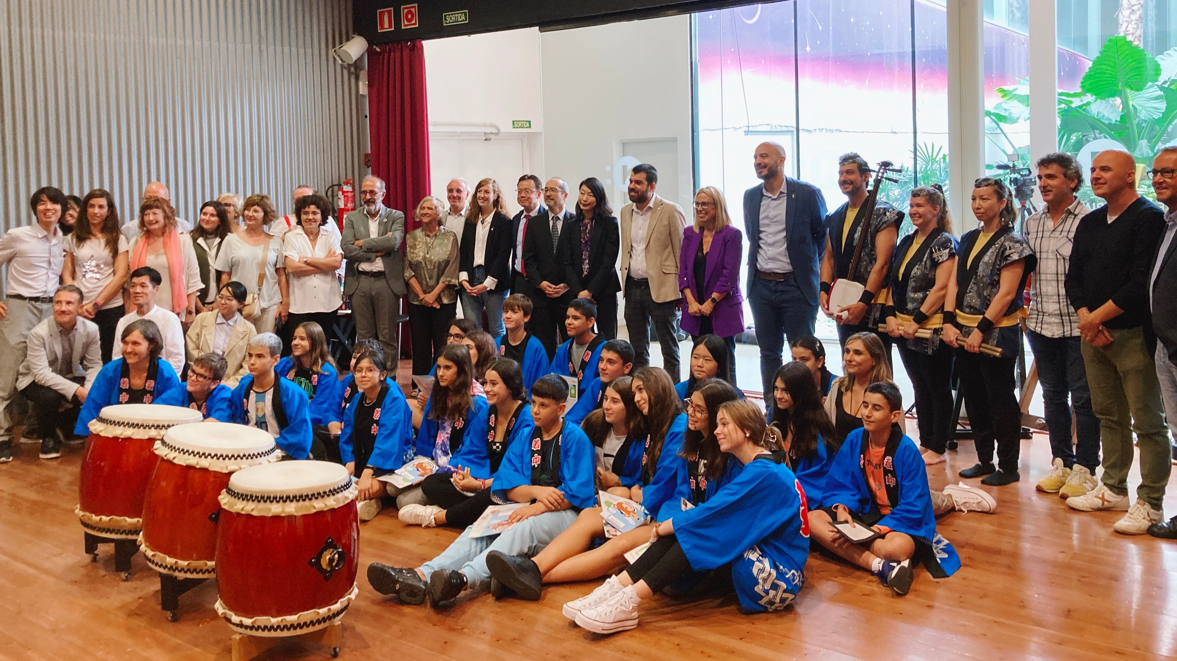 Acto de inauguración de la clase de japonés