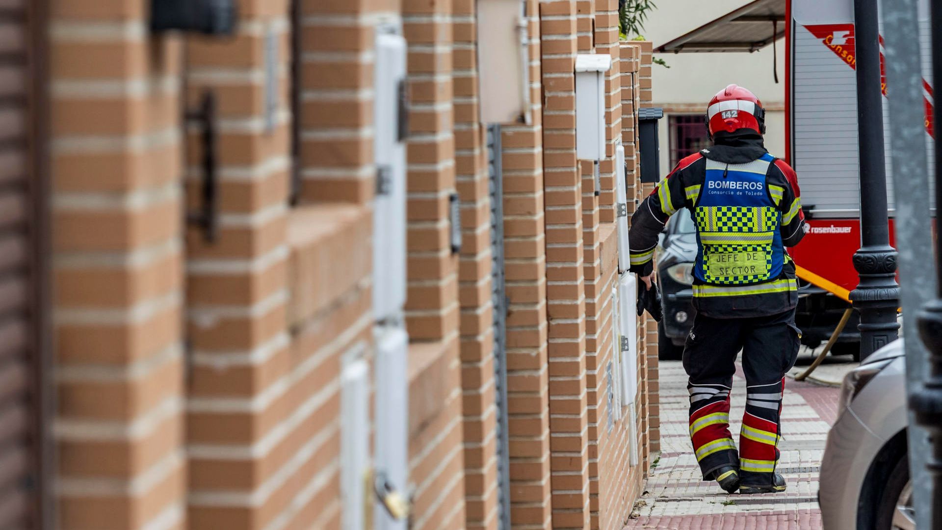 Amplio dispositivo después de que un hombre se atrinchere lanzando cócteles molotov en Villaluenga de la Sagra