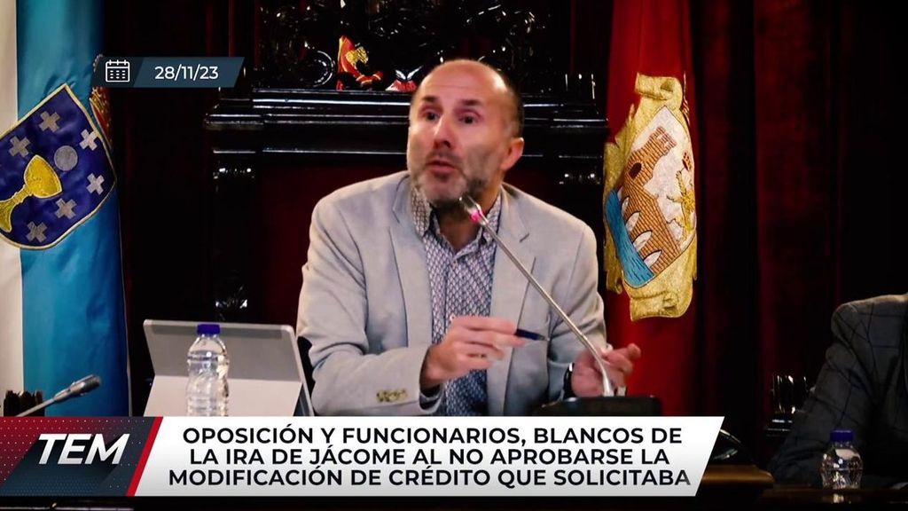 Jácome, alcalde de Ourense, carga contra los funcionarios: "Si pongo verde al interventor o al secretario, les queda joderse y denunciarme"
