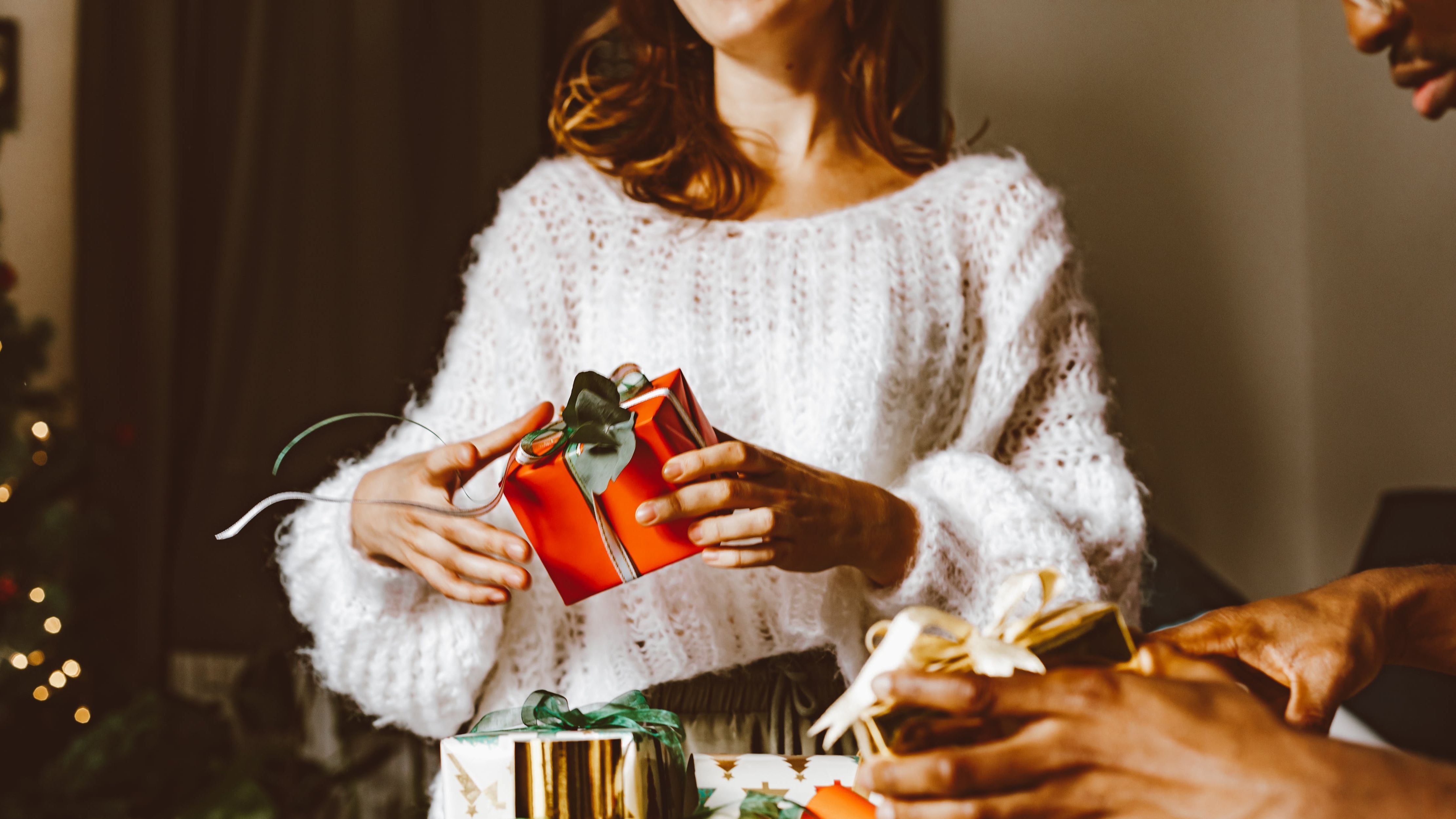 Cómo disfrutar del amigo invisible. FUENTE: Pexels