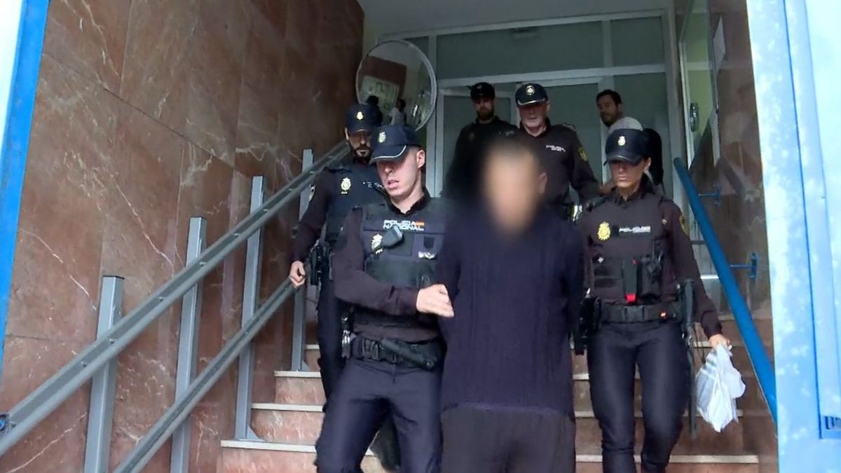 Prisión provisional y sin fianza para el detenido por matar presuntamente a su mujer en Sagunto