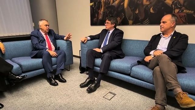 ¿Qué se sabe de la primera reunión del PSOE con Junts y el verificador?