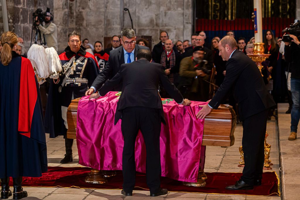 Valladolid despide a Concha Velasco: sus restos ya descansan en el panteón de personajes ilustres