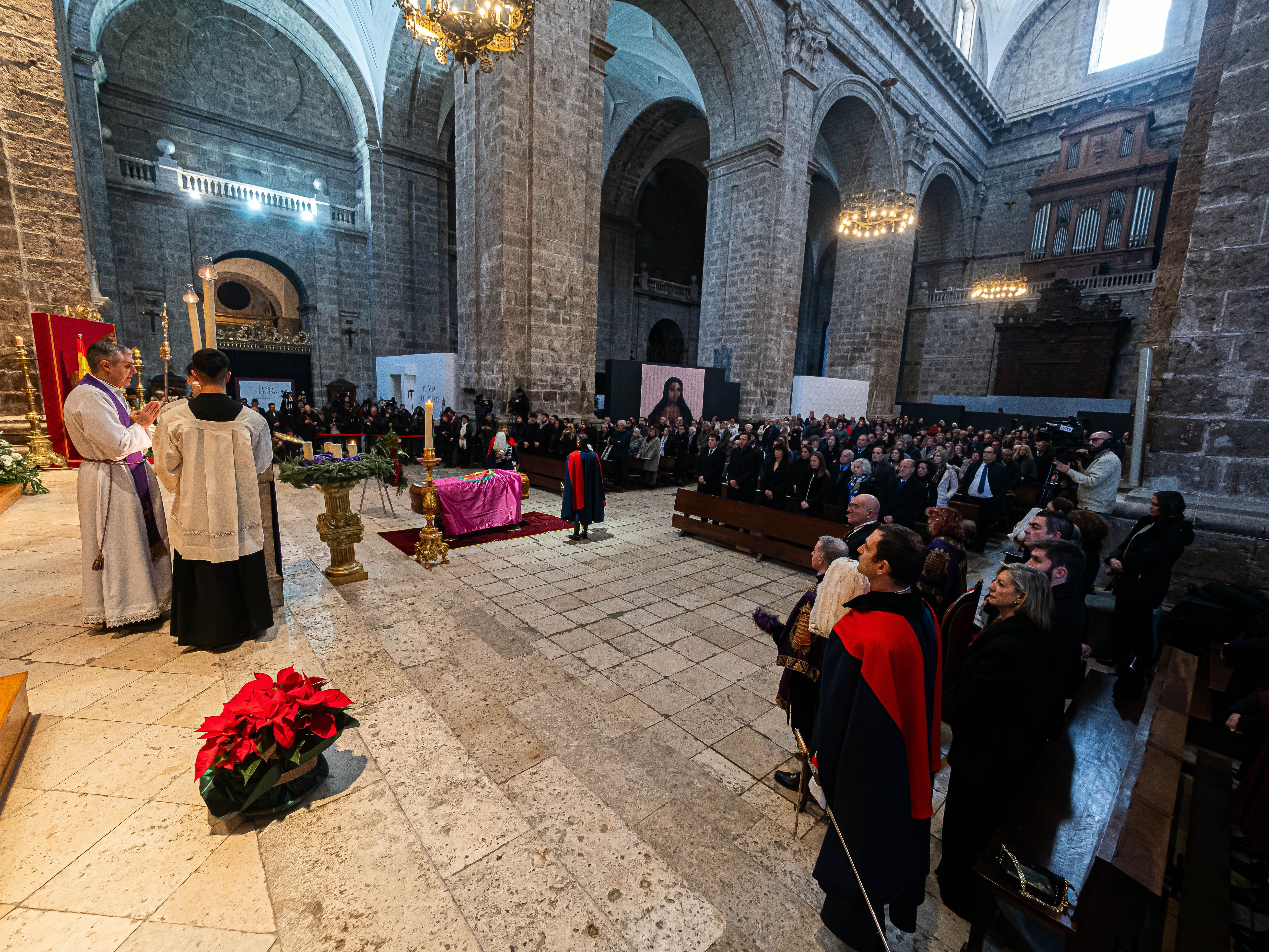 Valladolid despide a Concha Velasco: sus restos ya descansan en el panteón de personajes ilustres