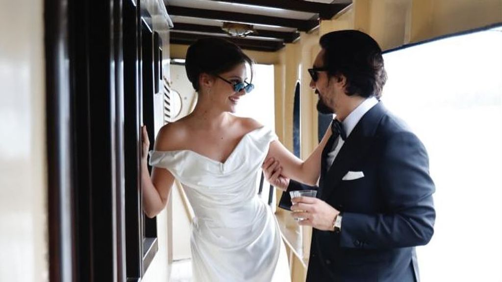 Así ha sido la boda de Alina Boz y Umut Evirgen a bordo de un yate de lujo