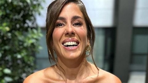 Anabel Pantoja celebra el salto de su novio, David Rodríguez, a la