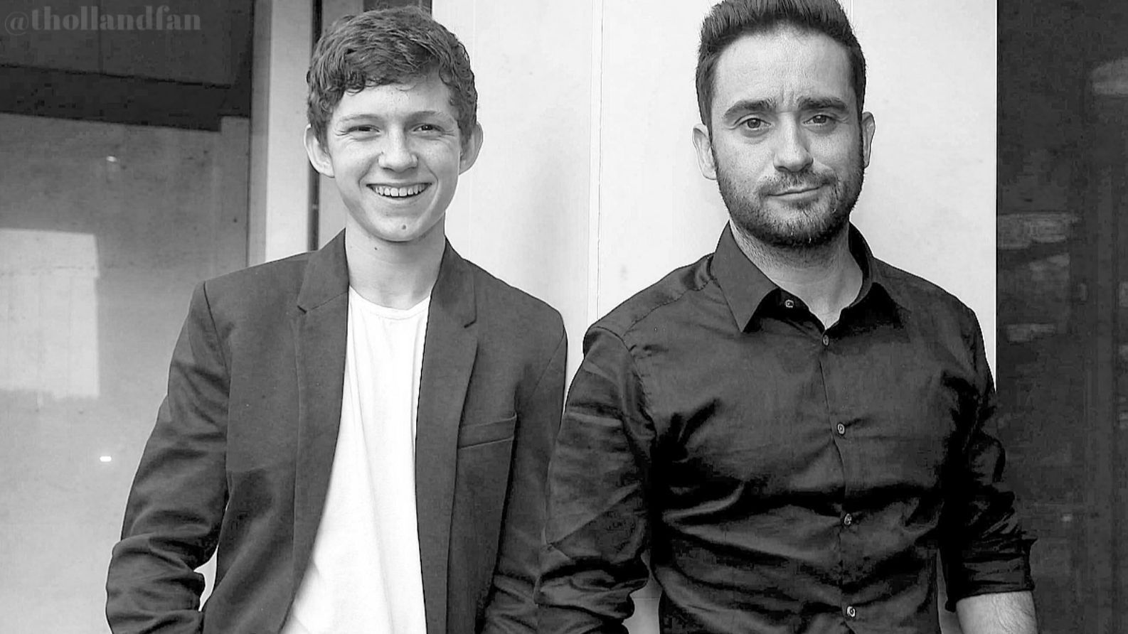 Tom Holland y Juan Antonio Bayona